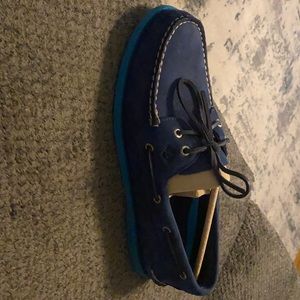 Size 11 1/2, men’s navy upper and light blue sole sperry shoes.